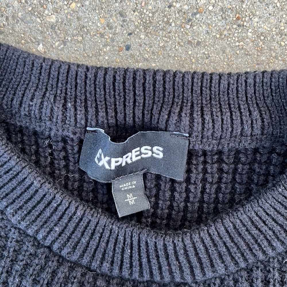 BUNDLE 2/$12 🔥 - EXPRESS - Picture 4 of 7